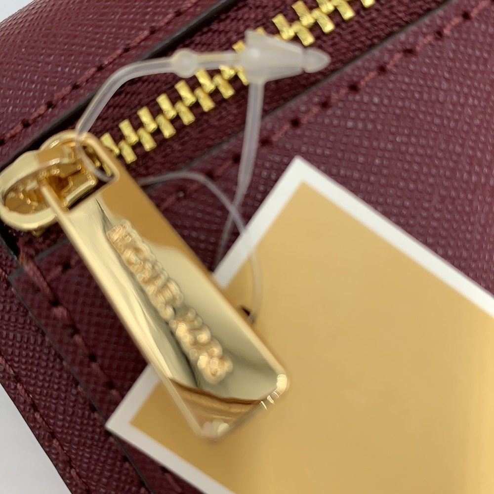 MICHAEL KORS JET SET TRAVEL LG TRIFOLD MERLOT - Picture 12 of 16